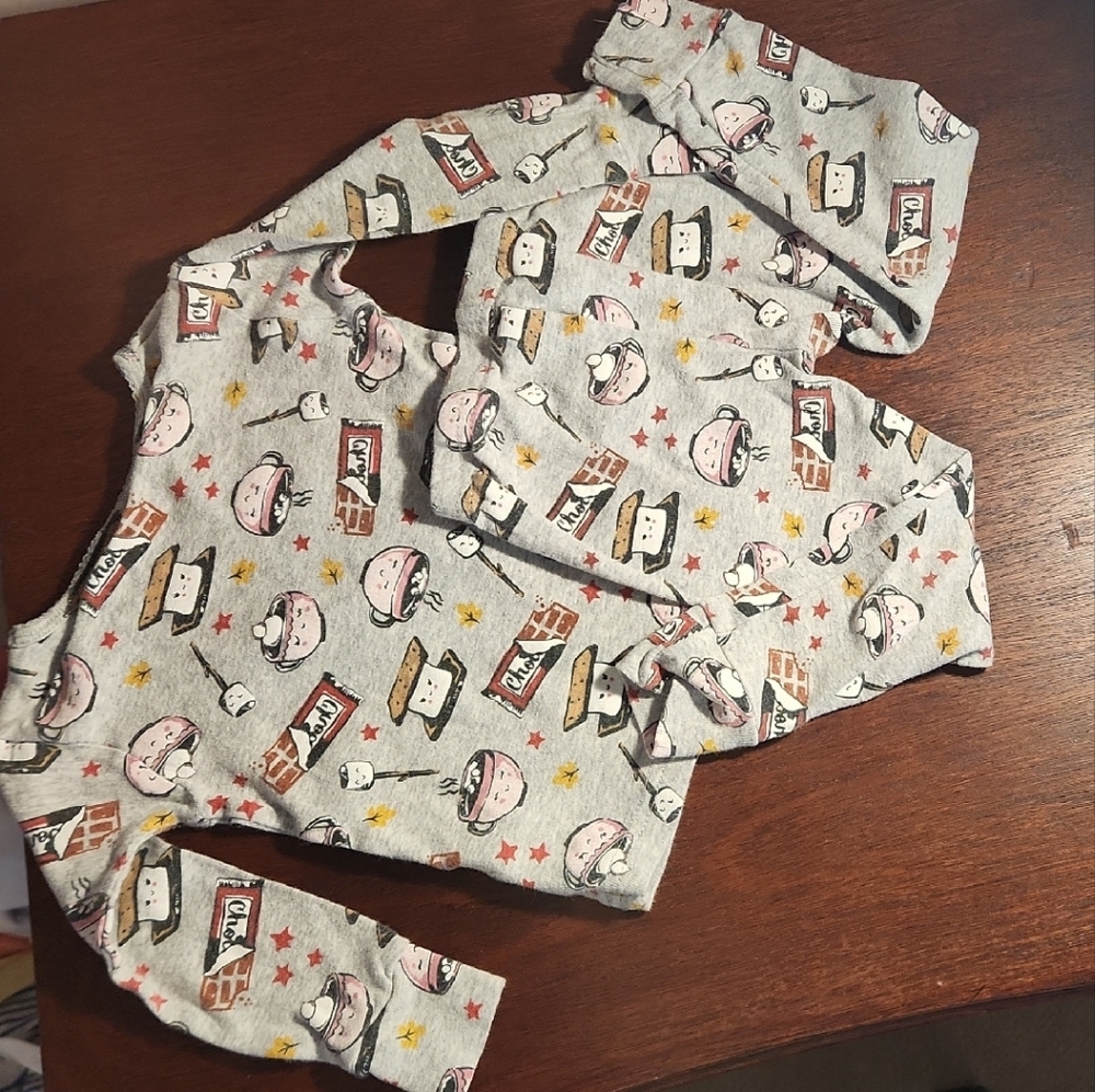 Pajamas - Picture 2 of 3